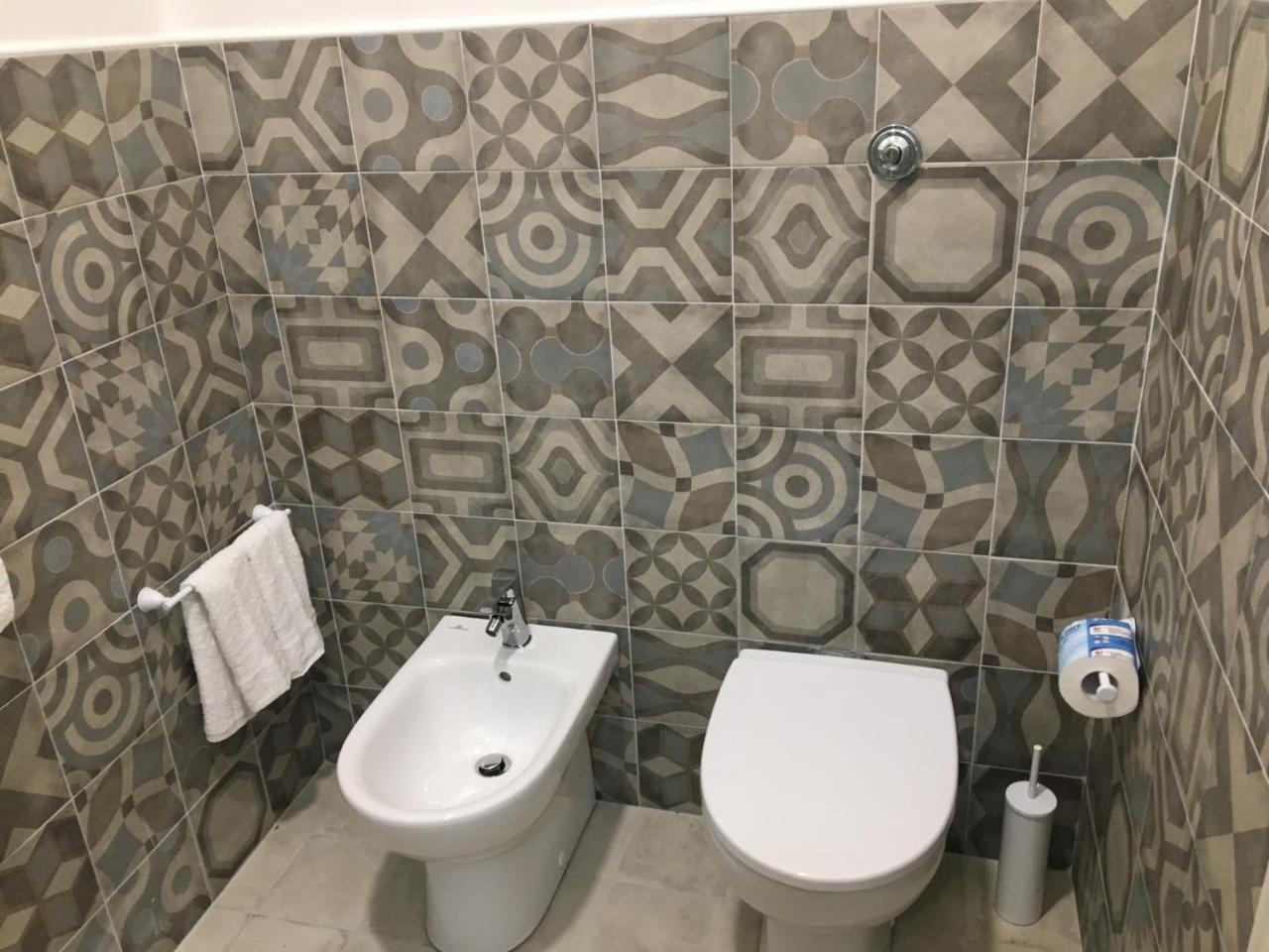B&B Alambrado Rooms & Suites Napoli Bagian luar foto